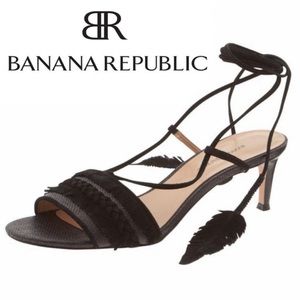 🦋NEW🦋Calisa Wrap Kitten Heels